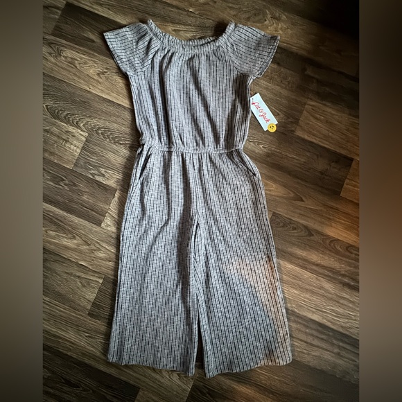 Cat & Jack Other - Cat & Jack Gray Striped Girls' Knit Jumpsuit
